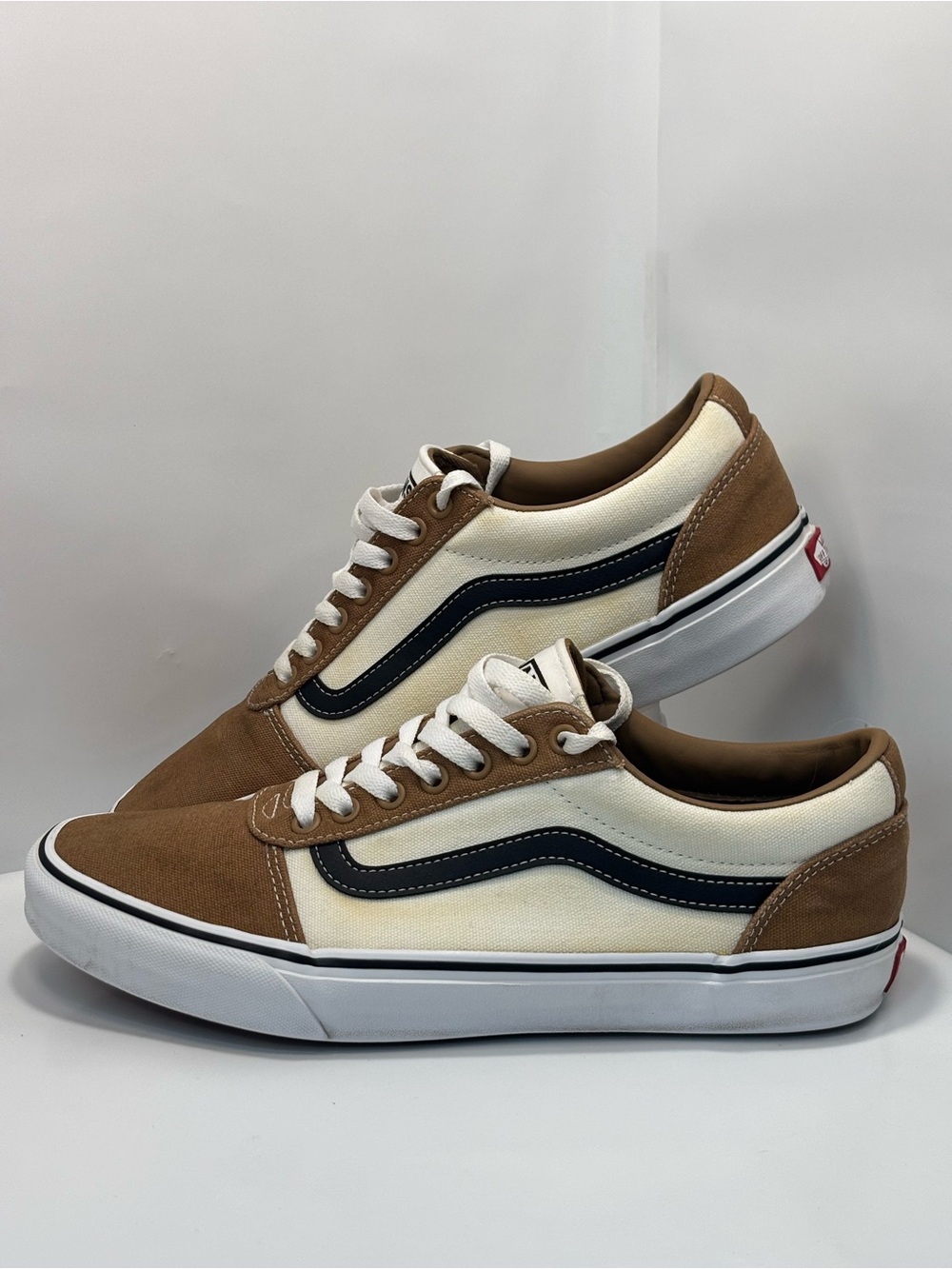 Vans Ward Men's Size 10.5 White/Brown Canvas Skate Shoes 751505